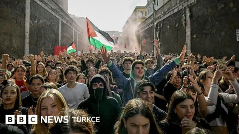 İtalya'da 'hayat pahalılığı ve savaş ekonomisine karşı' grev ve gösteriler