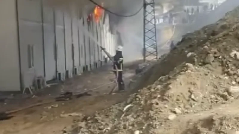 İTFAİYE EKİPLERİ 7 KİŞİYİ KURTARDI