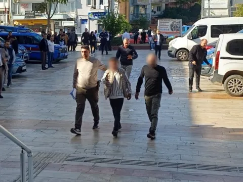 Sevgilisinin kapısını çaldı, karşısına eşi çıktı: Film gibi kovalamaca adliyede bitti - fotoğraf 5