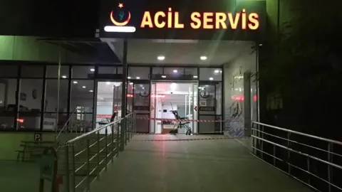 İzmir'de restoran sahibi bıçaklı kavgada öldü, müşteri yaralı