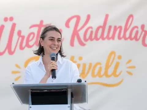 Hakkında ev hapsi kararı verilen Sinem Dedetaş tahliye oldu - fotoğraf 6