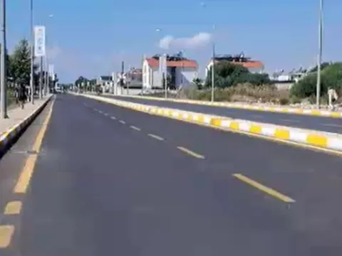 Motosikletle giderken cebindeki paraları düşürmüştü: Servis şoförü parayı sahibine ulaştırdı - fotoğraf 5