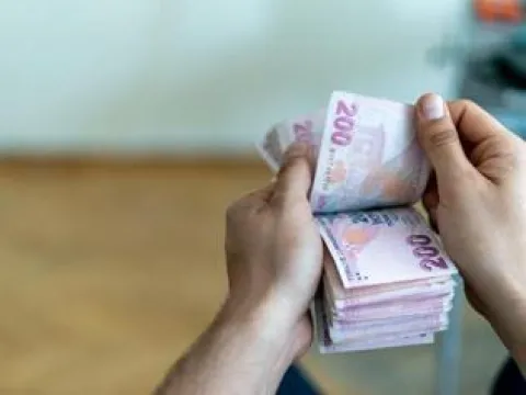 EMEKLİ-MEMUR ZAMMI ENFLASYON FARKI | SSK ve Bağ-Kur emeklilerinin 3 aylık zam oranı ne kadar oldu, yüzde kaç? Ocak 2027 emekli memur zam hesabı! - fotoğraf 1