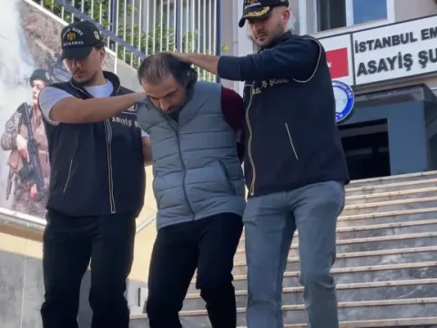 Cezaevi firarı, sınır ötesi kaçış ve sahte kimlik: Kırmızı bültenli hükümlü yakalandı - fotoğraf 3