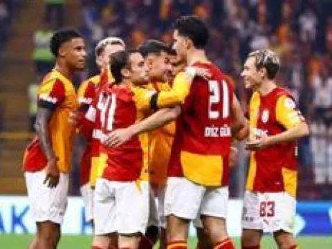 Galatasaray - Barcelona maçı öncesi son gelişmeler! Dev maçın muhtemel 11'leri ve canlı yayın bilgileri - fotoğraf 2