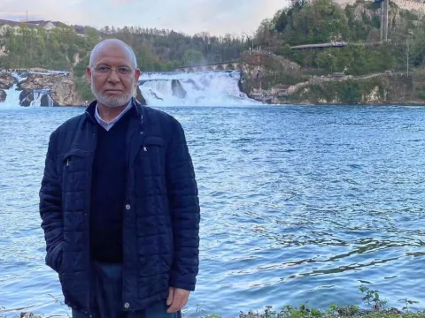 İstanbul’da sağanak sonrası çatıyı tamir ederken hayatını kaybetti - fotoğraf 1