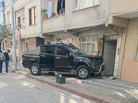 Park etme sırasında facia! Çarptığı kocası hayatını kaybetti! - fotoğraf 1