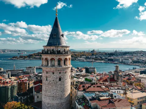 Aşırı sağanak yerini 25-30 derece sıcaklığa bırakıyor: Sonbaharın ılık yüzü! İstanbul’da hava nasıl olacak? - fotoğraf 5