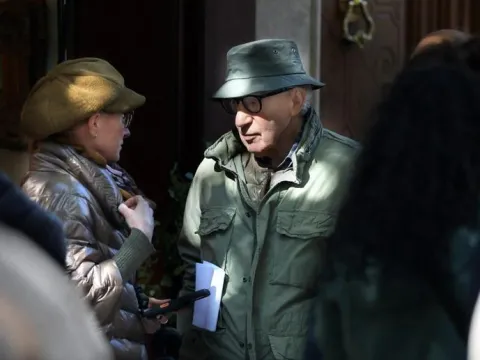 Woody Allen yeni filminin çekimlerine Madrid’de devam ediyor - fotoğraf 1