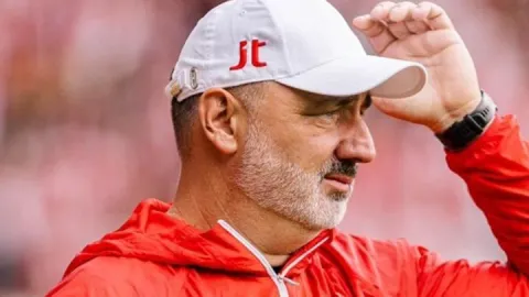 Jindrich Trpisovsky: Fenerbahçe bizim gibi değişimden geçmiş bir ekip