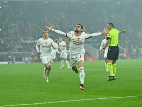 Galatasaray 25 yıl sonra kazandı - fotoğraf 3