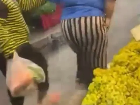 Bursa'da sağanak hayatı felç etti: Yollar göle döndü, iş yerlerini su bastı - fotoğraf 3