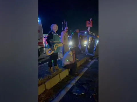 Kazaya müdahale sırasında ikinci kaza! Alkollü sürücü dehşet saçtı: 1'i ağır 12 yaralı - fotoğraf 6