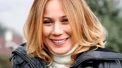 JÜLİDE KURAL KİMDİR? Jülide Kural Kaç Yaşında, Hangi Dizilerde ve Filmlerde Oynadı? Kadir İnanır'ın Hayat Arkadaşı Kural'ın Sanat Hayatı ve Kariyeri
