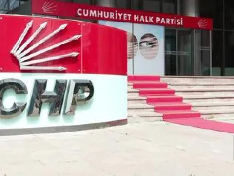 "Burnundan fitil fitil getireceğim" diyen Özgür Özel'e AK Parti'den İzmir yanıtı - fotoğraf 3