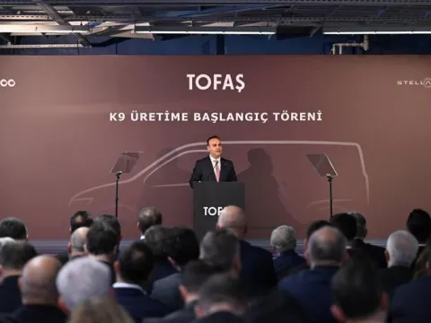 Bakan Kacır direksiyona geçti! Otomotivde 300 milyon dolarlık yeni yatırım - fotoğraf 2
