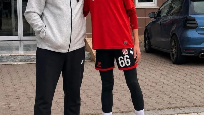 Karaağaçspor Kalecisi Efe Taş Sivasspor'da 