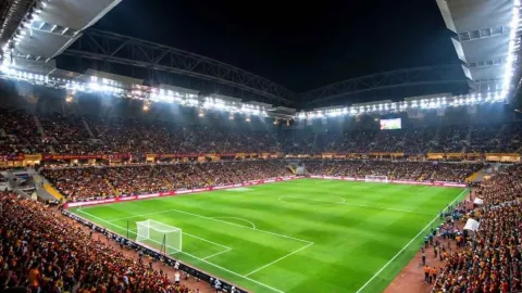 Kayserispor'a şok üstüne şok! İki yasak daha geldi