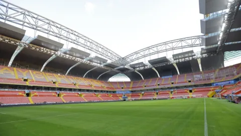 Kayserispor'un stadı yenilendi! Milli maç istiyorlar