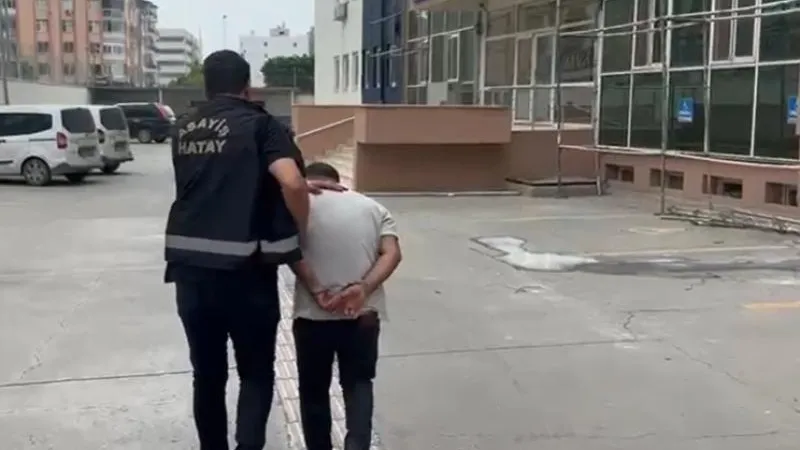 Kendini Kamu Görevlisi Olarak Tanıtan Dolandırıcı Tutuklandı