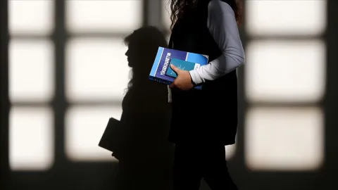 Kesilen öğrenci bursları için emsal karar: Geriye dönük ödeme yapıldı