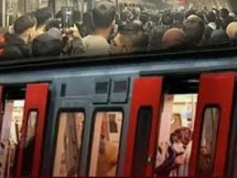 Okul servisi şarampole yuvarlandı: 5'i öğrenci, 6 yaralı - fotoğraf 1