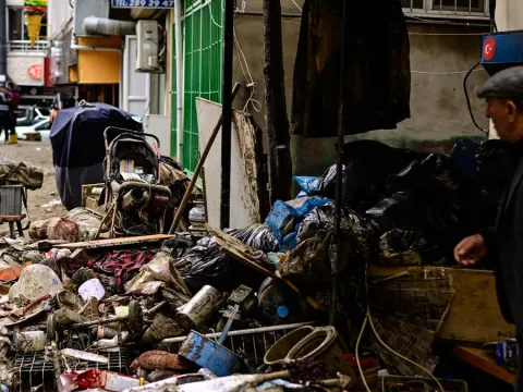 Felaketin izleri silinmeden İstanbul için yeni uyarı: Saat verildi, çok kuvvetli geliyor - fotoğraf 3