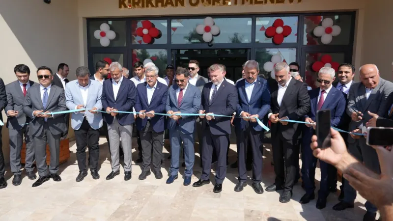 Kırıkhan Öğretmenevi Hizmete Açıldı
