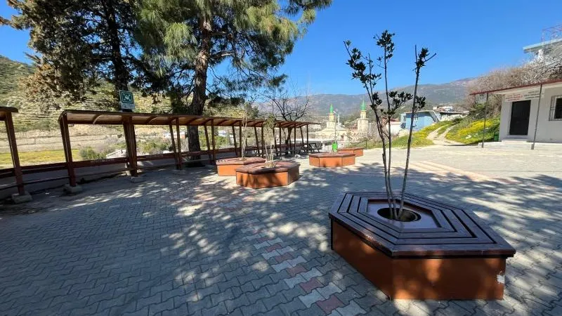 KİSECİK MAHALLESİ’NE YENİ PARK 