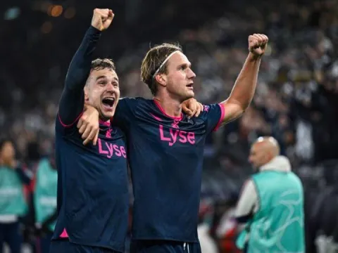Viking'den Bayern Münih'e büyük şok! - fotoğraf 1