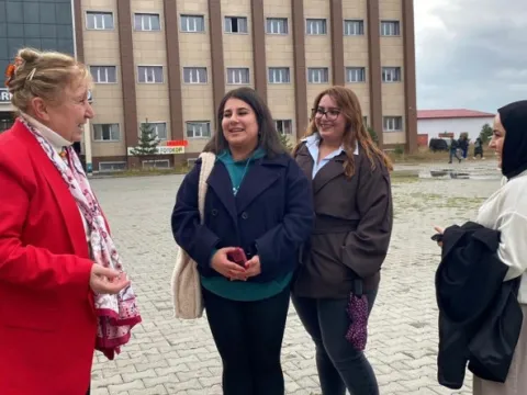 69 yaşında onur belgesiyle mezun oldu, 71 yaşında yüksek lisansa başladı - fotoğraf 4