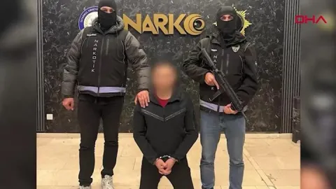 KOLOMBİYA'DAN AVRUPA'YA "ZEHİR" HATTI | 2 ton uyuşturucu organizatörü İstanbul'da yakalandı