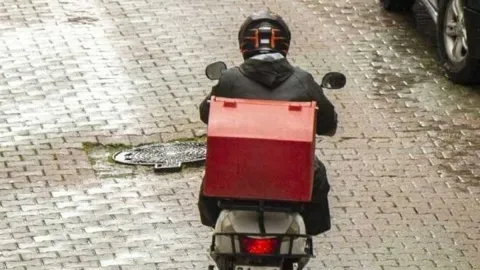 Kuryeler bugün (15 Ekim Perşembe) çalışıyor mu, İstanbul'da kurye yasağı var mı?