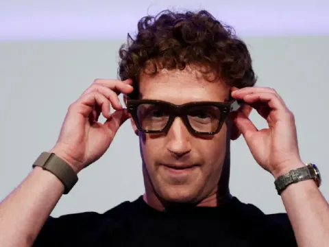 Serveti tehlikeye girdiği için taşınmayı planlıyordu. Mark Zuckerberg Silikon Vadisi'nden kaçamadı - fotoğraf 1