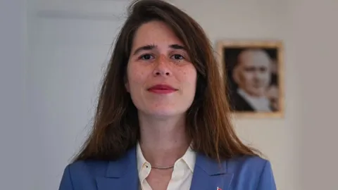 Lal Denizli’den belediyeye yönelik soruşturmaya ilişkin açıklama: İddiaları tek tek yanıtladı