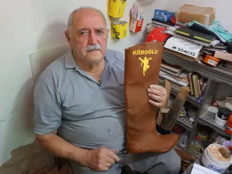 Körüklü Efe çizmesinin son ustası - fotoğraf 1