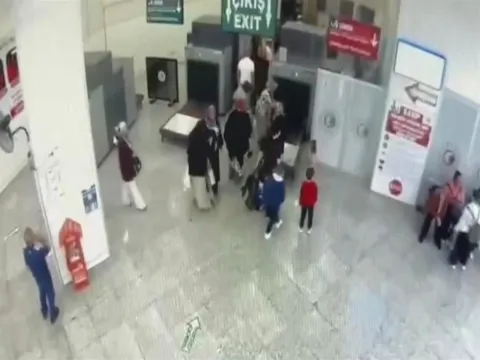 Üreme ticaretinde skandal detaylar: Mavi gözlü sarı saçlı kadınlardan katalog yapmışlar - fotoğraf 2