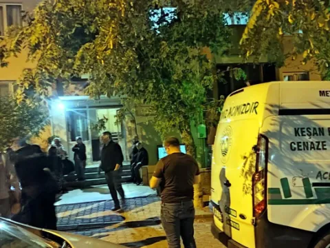 Edirne'de şüpheli ölüm: Dairesinden kötü koku yayılan TIR şoförü ölü bulundu - fotoğraf 4