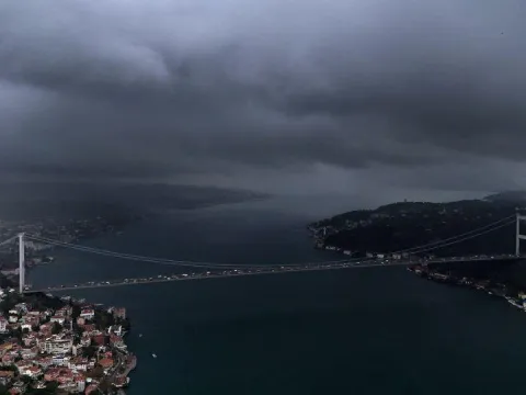 İstanbul Valiliği'nden kritik yağış uyarısı! Bu saatlere dikkat! - fotoğraf 1