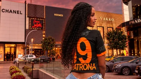 Lüks restoranda skandal! Cimbom'un yengesini çileden çıkardılar