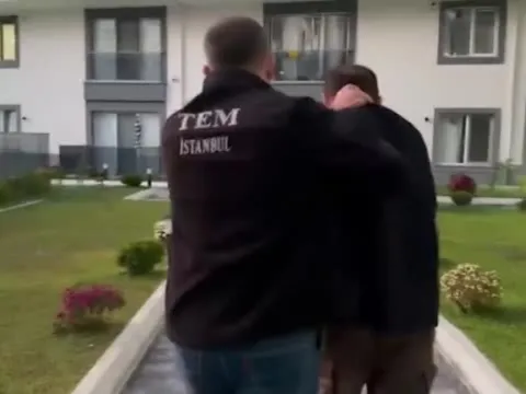İstanbul'da terör örgütlerine operasyon: 14 gözaltı - fotoğraf 3