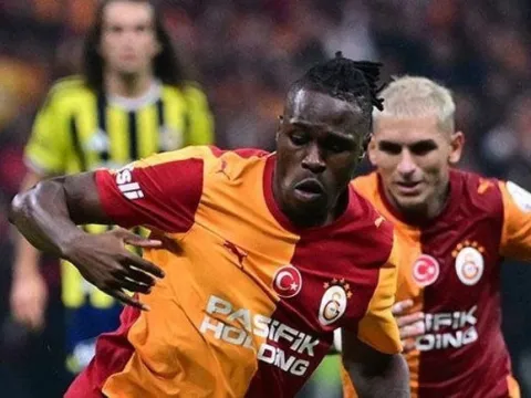 Abdülkerim Bardakcı yerine oynayacak! Okan Buruk karatını verdi - fotoğraf 5