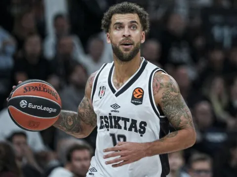 Beşiktaş, EuroLeague'de Barça'ya direnemedi! - fotoğraf 1