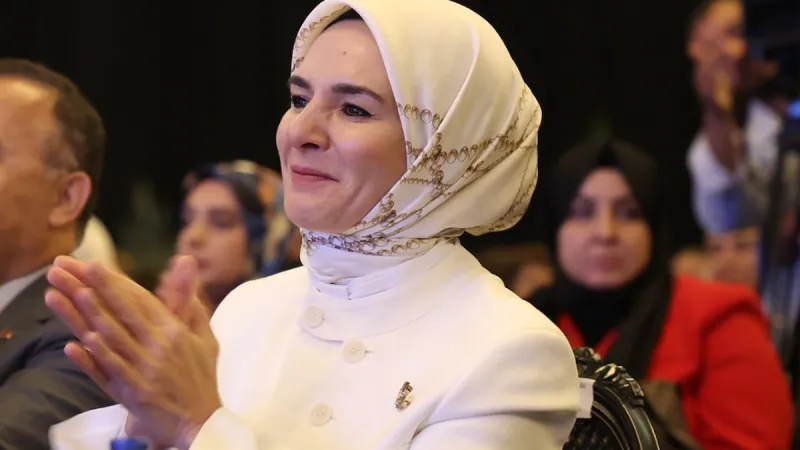 Mahinur hanımdan ses çıkmadı