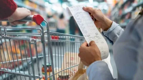 Market alışverişine çıkan kadın milyoner olarak döndü