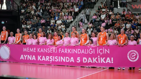 Memorial ve Eczacıbaşı’ndan meme kanseri farkındalık maçı