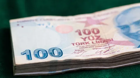 Memurların 2027 fazla mesai ücretleri belli oldu! Saatlik ödeme artıyor