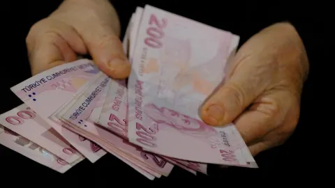 Memurların Ocak zammı neredeyse belli: İşte öğretmen, doktor ve polislerin yeni maaş listesi