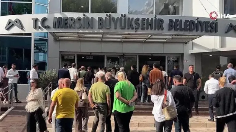 Mersin'deki yolsuzluk soruşturmasında 3 belediye başkanının da olduğu 59 şüpheli adliyede