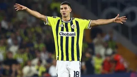 Mert Müldür ve Marco Asensio neden yok? Mert Müldür ve Marco Asensio FB Prag maçında neden oynamıyor?